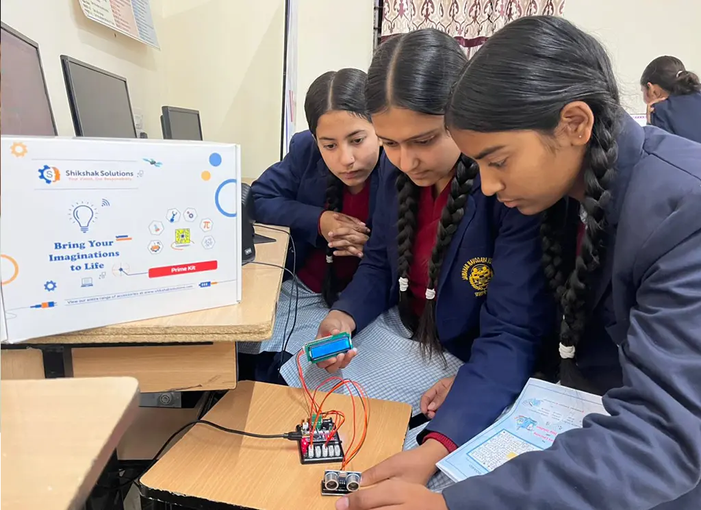 women participation in stem in india​